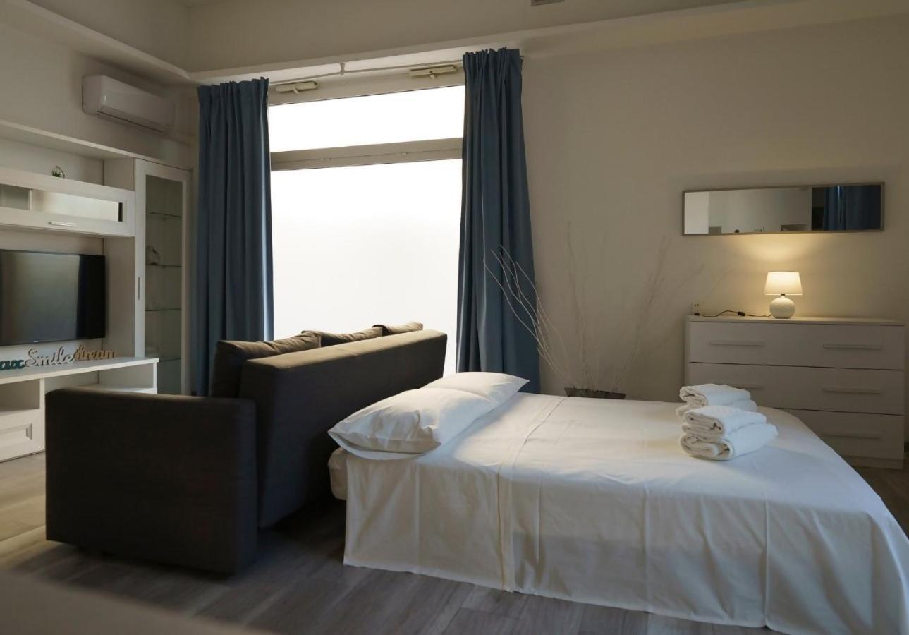 Guest Friends Apartment Trapani Bagian luar foto