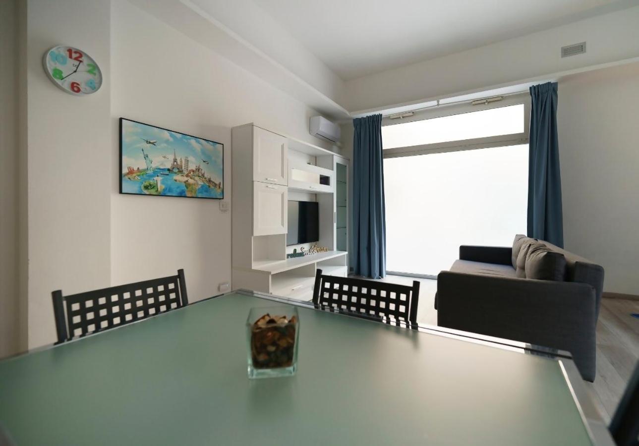 Guest Friends Apartment Trapani Bagian luar foto
